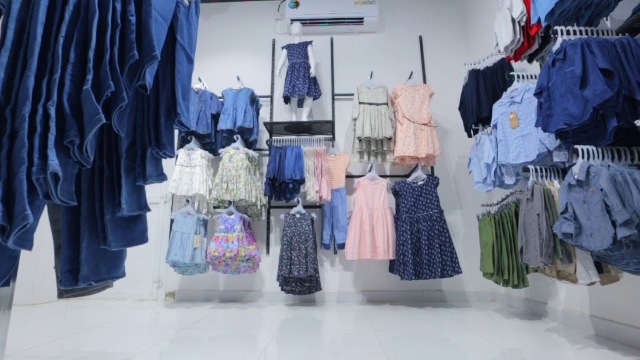 محلات ملابس اطفال في تركيا